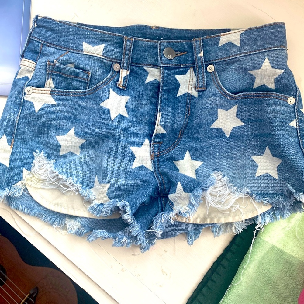 Starry jean shorts